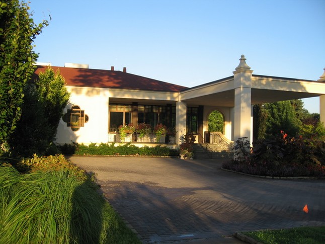 Village Club 2
