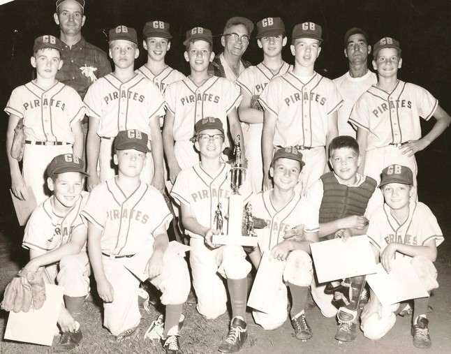 Front Row (LtoR): (?), Steve Lessig, Mel McGinnis, Archie Witherall, 