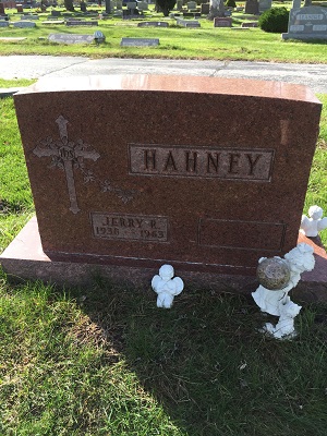Jerry Hahney gravestone, Class of 1956