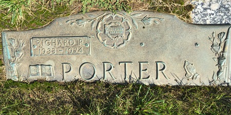 Richard Porter gravestone, Class of 1952