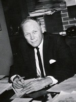 Henry R Willis