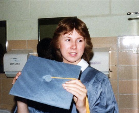 Gayle Telle