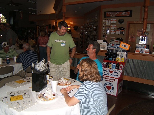 Mark Hollandsworth, Robert Patterson and wife