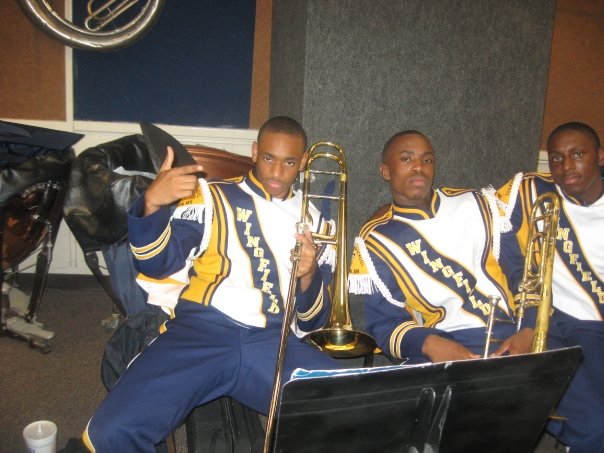 Son Nyiene in the middle