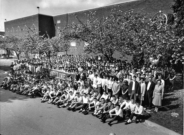 HHS 64 Class Photo