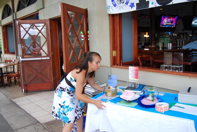 Sign in table